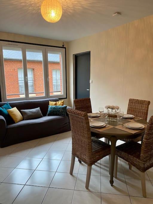 Superbe Appartement Entre Mer Et Ville Dieppe Eksteriør bilde